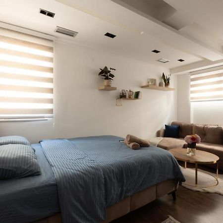Bonsai Apartment Novi Pazar Bagian luar foto