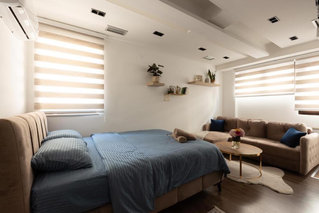 Bonsai Apartment Novi Pazar Bagian luar foto